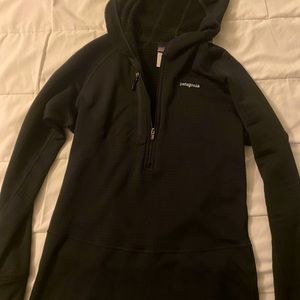 Patagonia half zip sweater